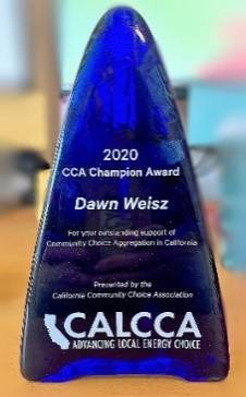 CalCCA Champion Award Trophy, What awards has Dawn Weisz won, California renewable energy leadership award