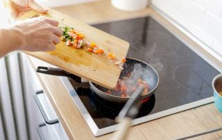 Should I switch to an induction stove, induction stove vs. gas stove, are gas appliances or electric appliances better